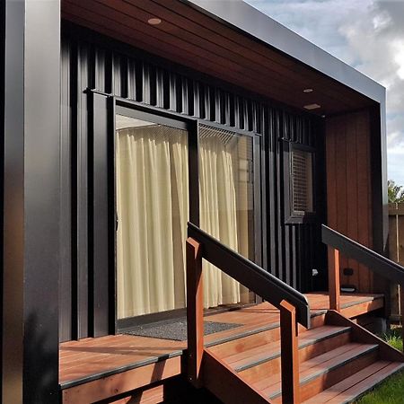 Beachbox Boutique Accommodation Куперс-Бич Экстерьер фото